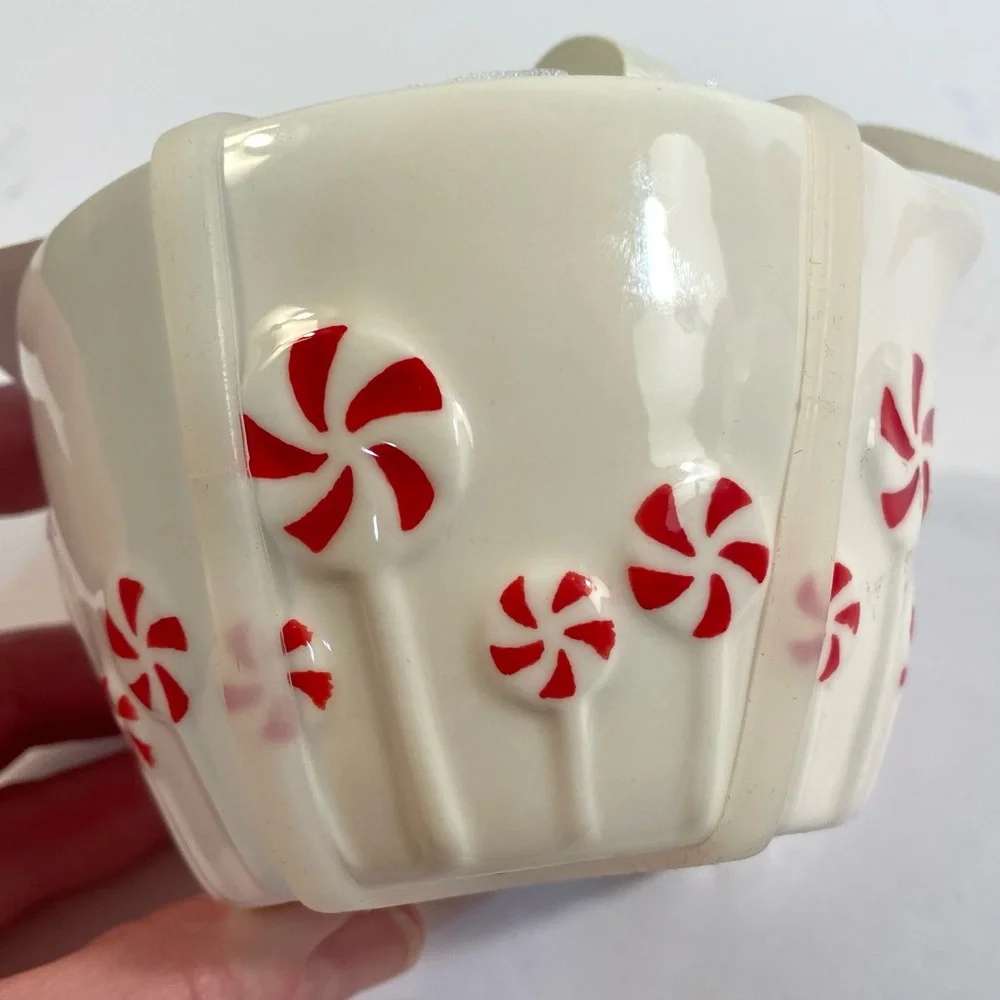 Rae Dunn Classic White + Red Peppermint Candy Suckers Ceramic Measuring Cups Set